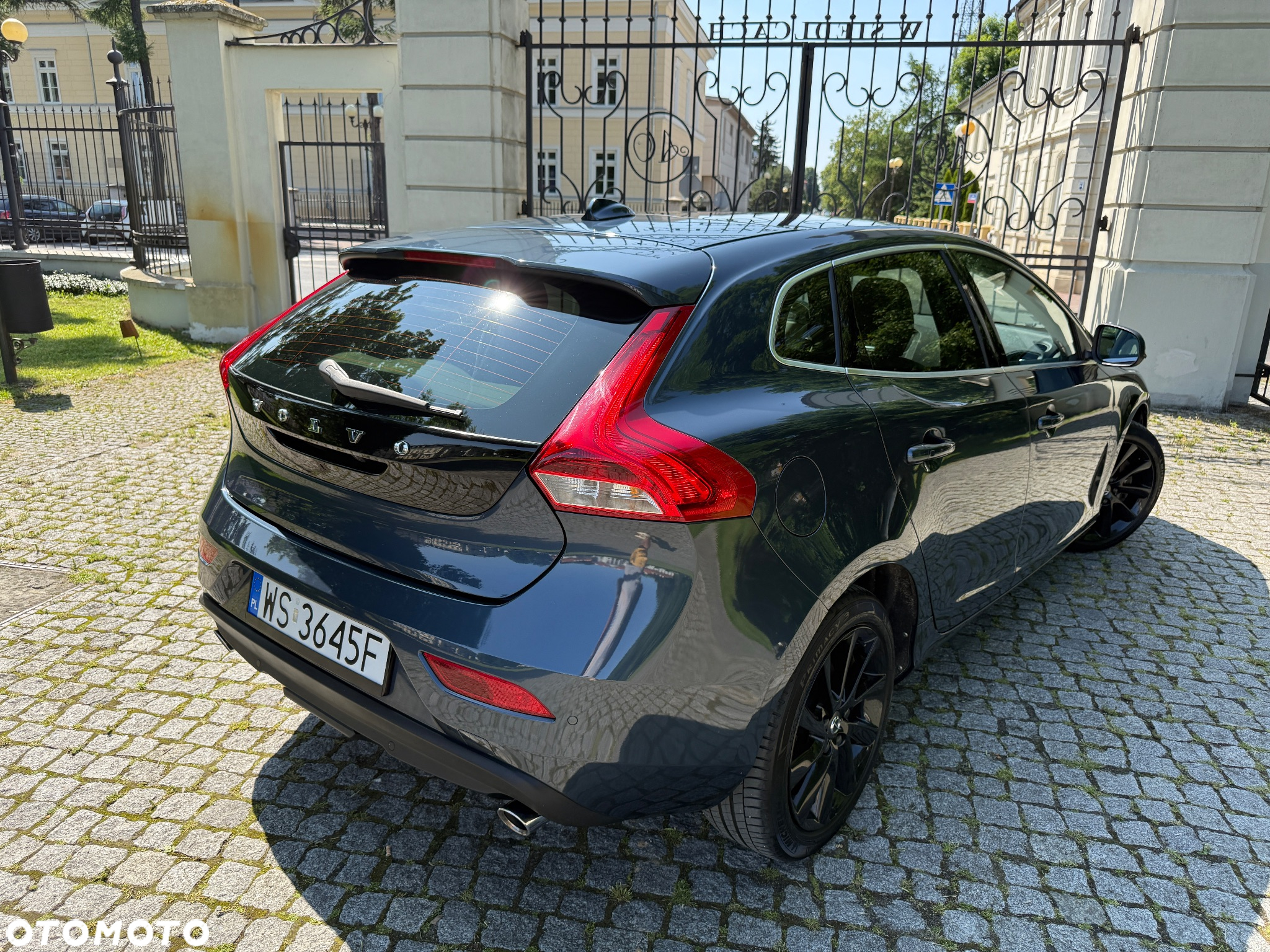 Volvo V40 D3 Inscription - 6