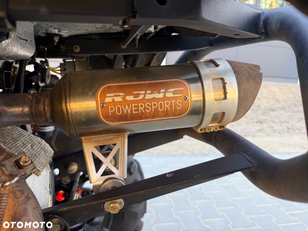 Can-Am Renegade - 11