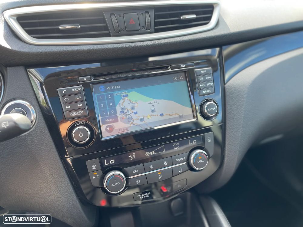 Nissan Qashqai 1.5 dCi Tekna - 17
