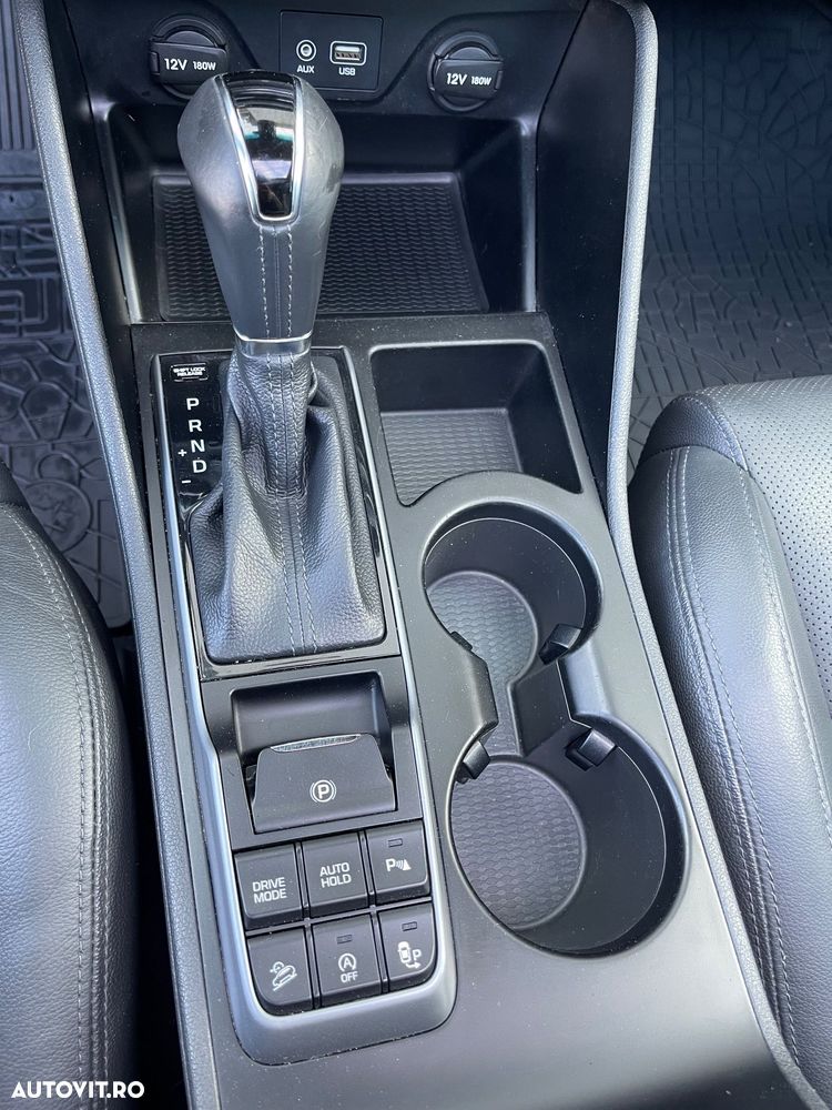 Hyundai Tucson blue 1.7 CRDi 2WD DCT Premium - 10