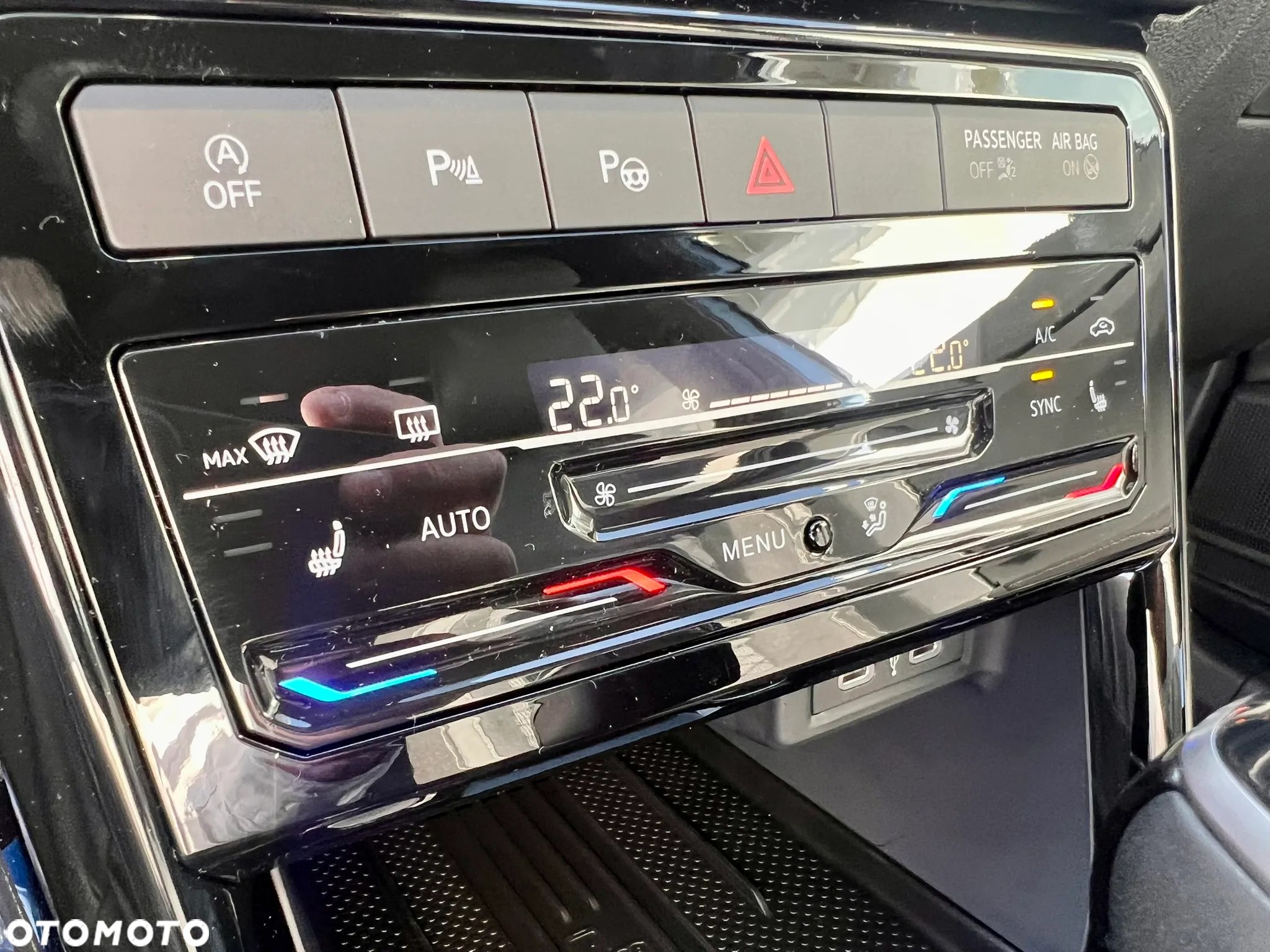 Volkswagen T-Cross 1.5 TSI ACT R-Line DSG - 13