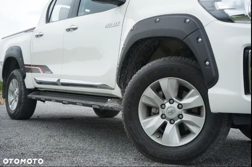 Listwy Boczne Nakładki Ochronne na Drzwi TOYOTA HILUX 2015- 2025 - 4