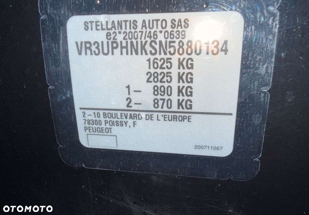 Peugeot 208 PureTech 100 EAT8 GT - 22