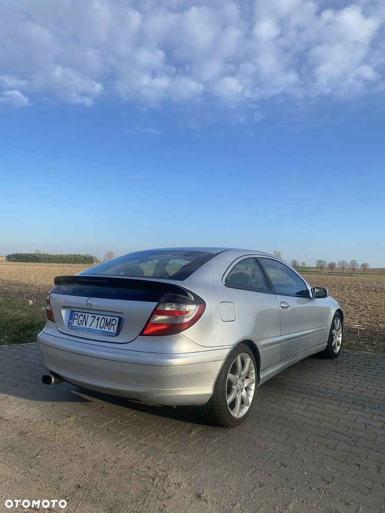 Mercedes-Benz Klasa C - 4