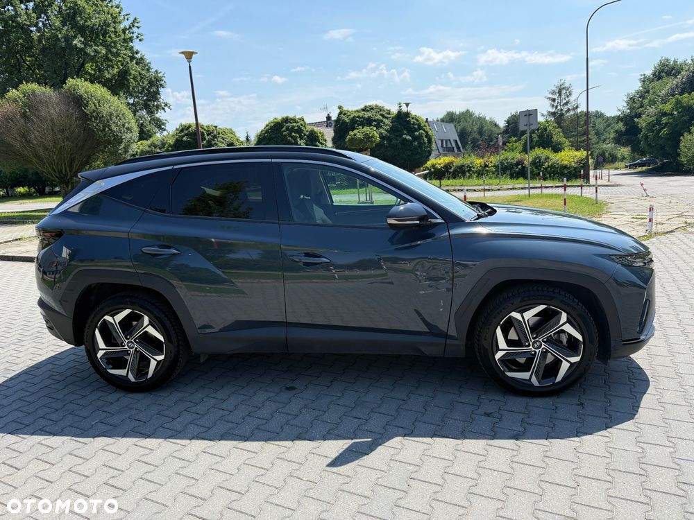 Hyundai Tucson 1.6 T-GDi HEV Executive 2WD - 13