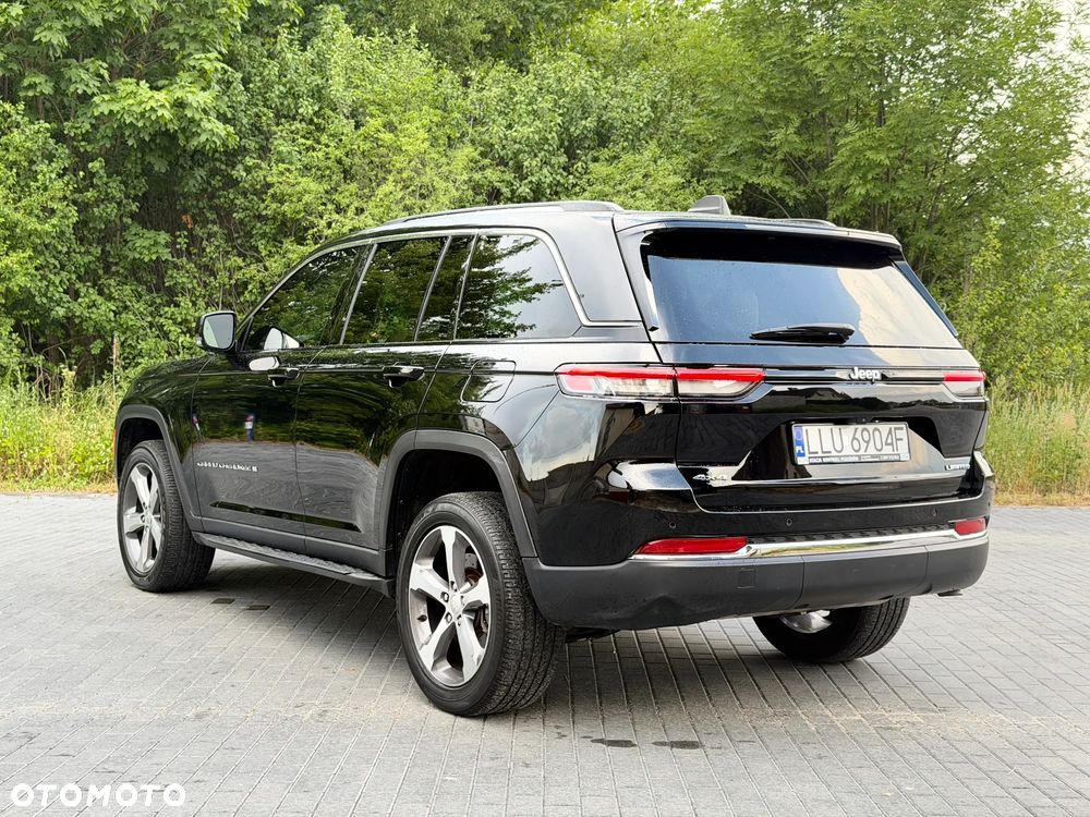 Jeep Grand Cherokee - 10