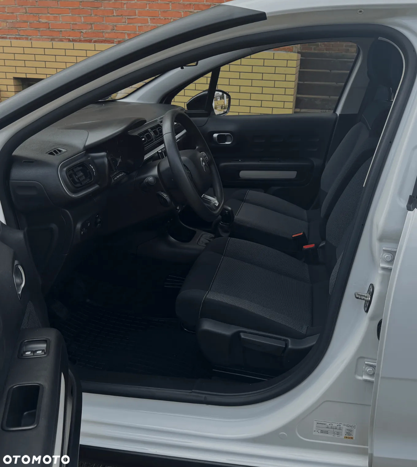 Citroën C3 1.2 PureTech Feel - 14