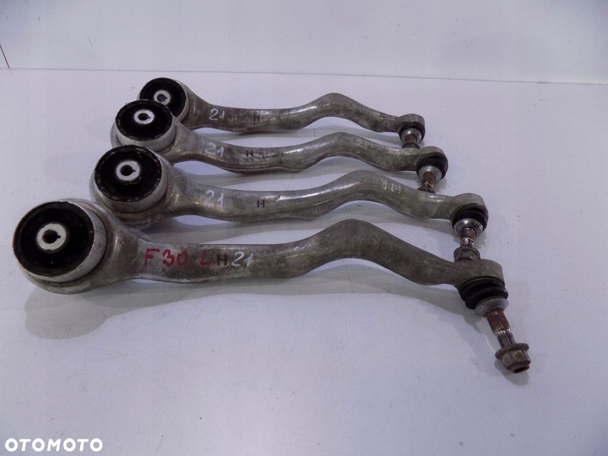 BMW 1 F20/21 BMW 3 F30/31 Wahacz Przedni L - 00021 - 1