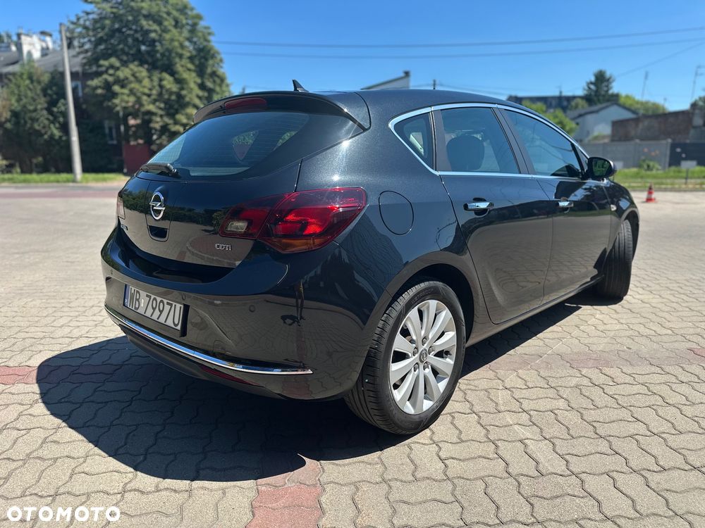 Opel Astra 2.0 CDTI Cosmo - 7