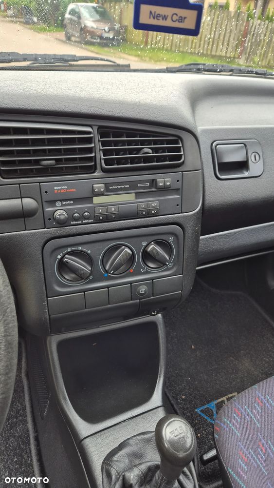 Volkswagen Golf 1.4 CL - 12