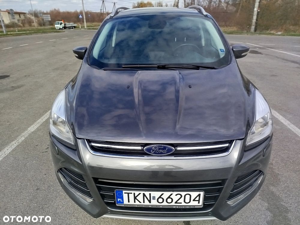 Ford Kuga 2.0 TDCi 2x4 Titanium - 6