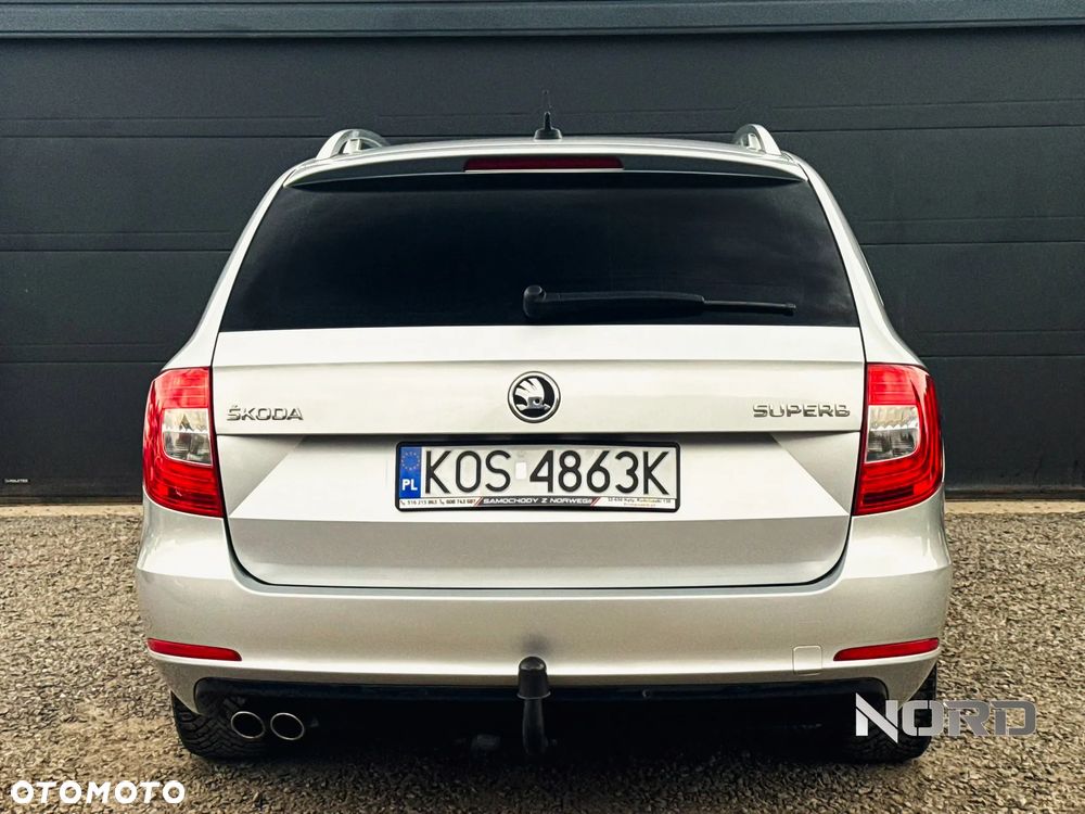 Skoda Superb 2.0 TDI Elegance - 8