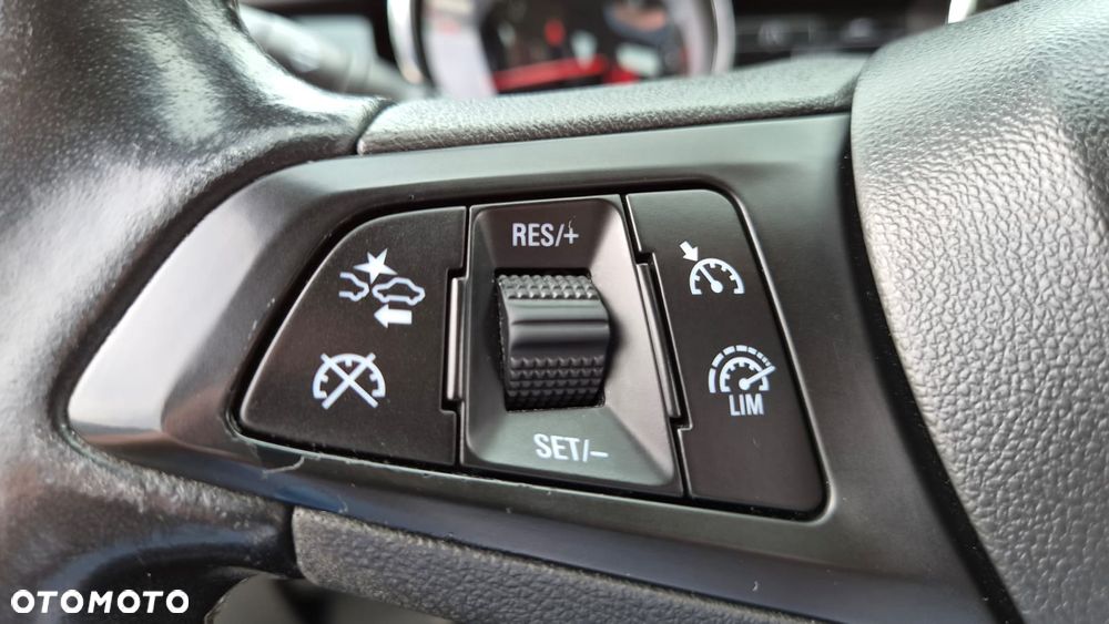 Opel Astra 1.6 CDTI Dynamic S&S - 14