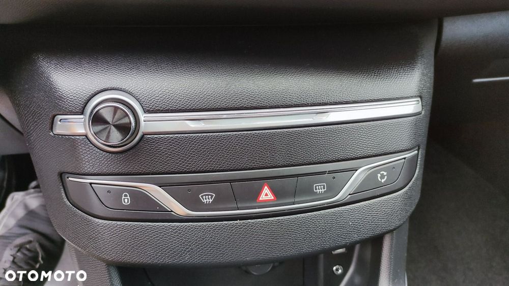 Peugeot 308 - 34