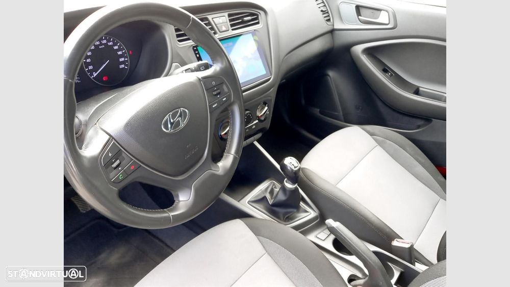 Hyundai i20 1.2 Comfort - 14
