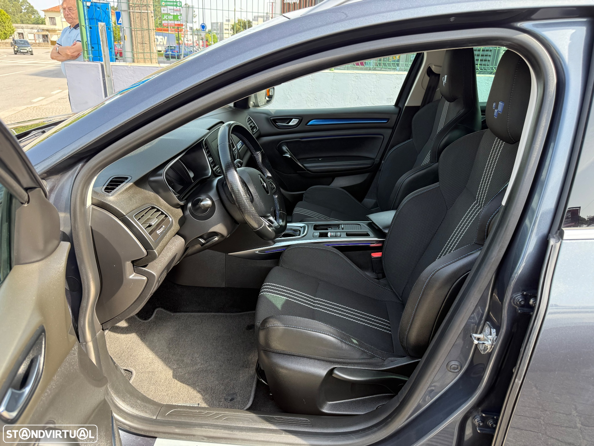 Renault Mégane Sport Tourer 1.5 dCi GT Line EDC - 18