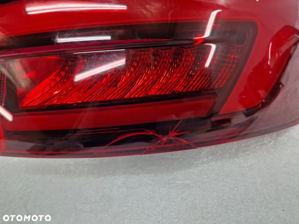 AUDI A4 B9 8W0 / 8W9 KOMBI MATRIX 15- PRAWA LED LAMPA TYLNA TYLNIA TYŁ , NR 8W9945092C , NR AUKCJI LMT95 - 5