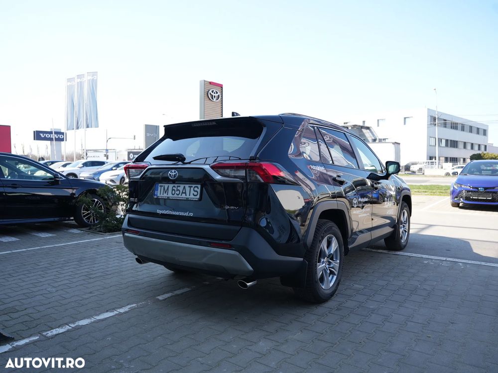 Toyota RAV4 - 7
