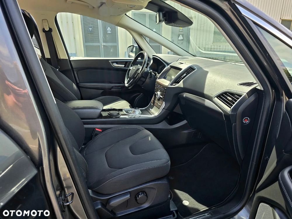 Ford S-Max 2.0 EcoBlue Titanium - 22