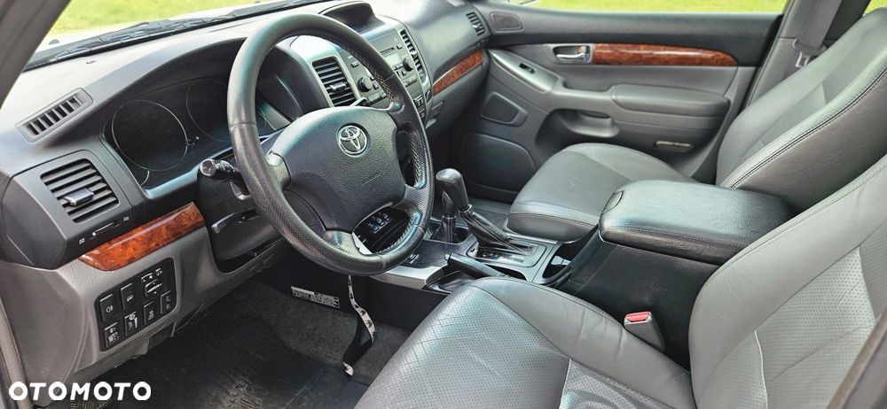 Toyota Land Cruiser 3.0 D Sol - 17