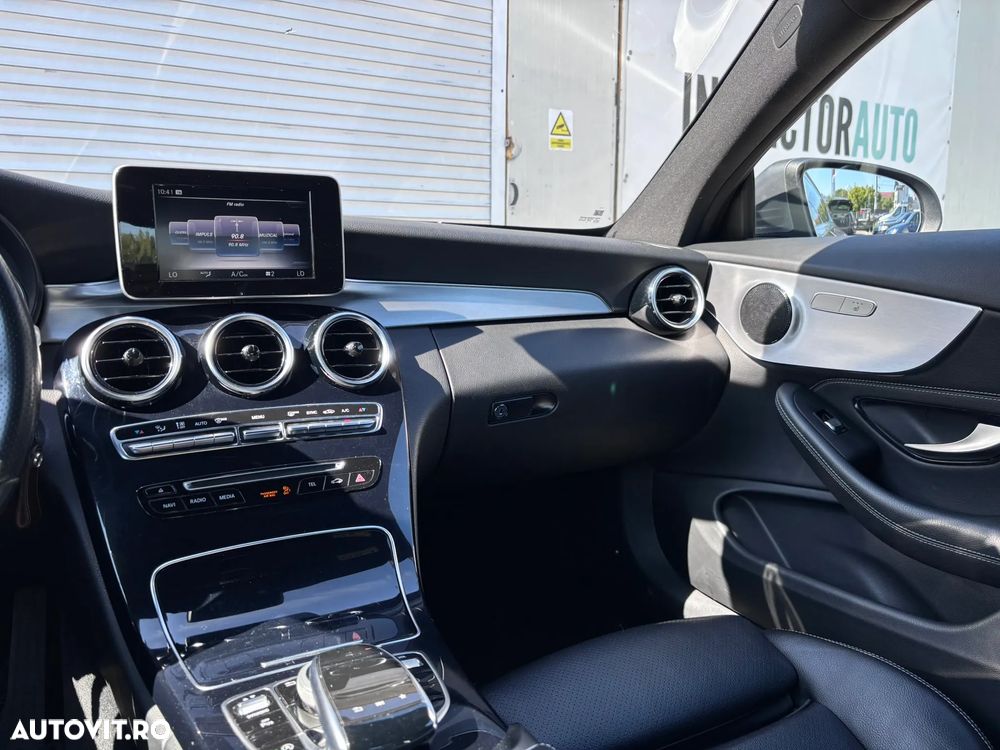 Mercedes-Benz C 220 d 9G-TRONIC - 24