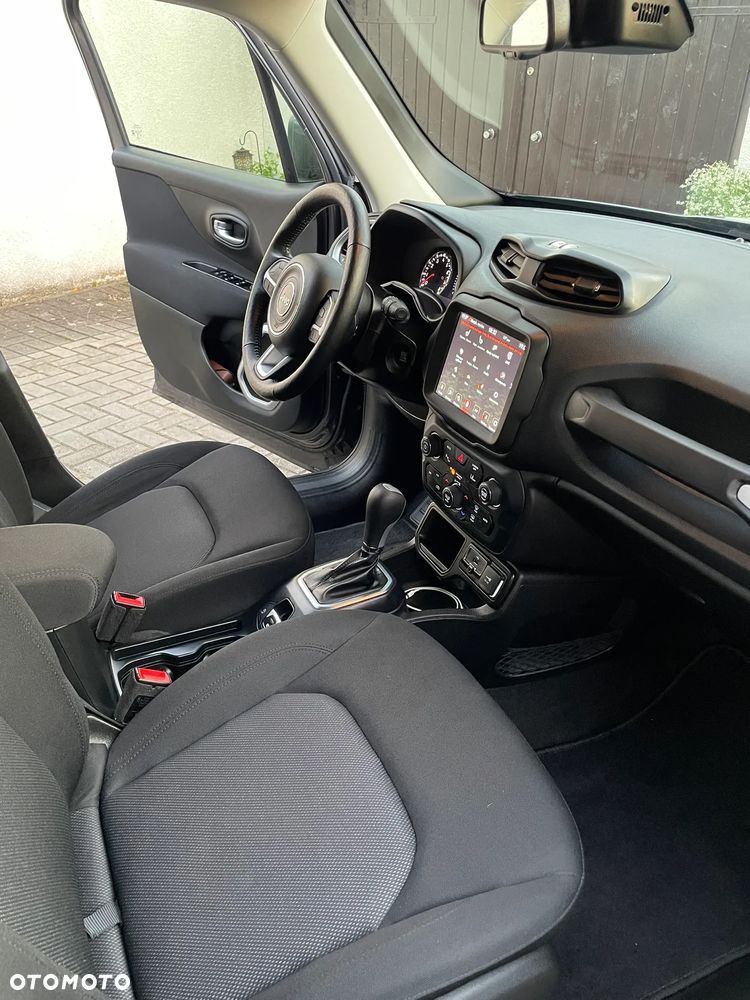 Jeep Renegade 1.3 GSE T4 Turbo Longitude FWD S&S - 13