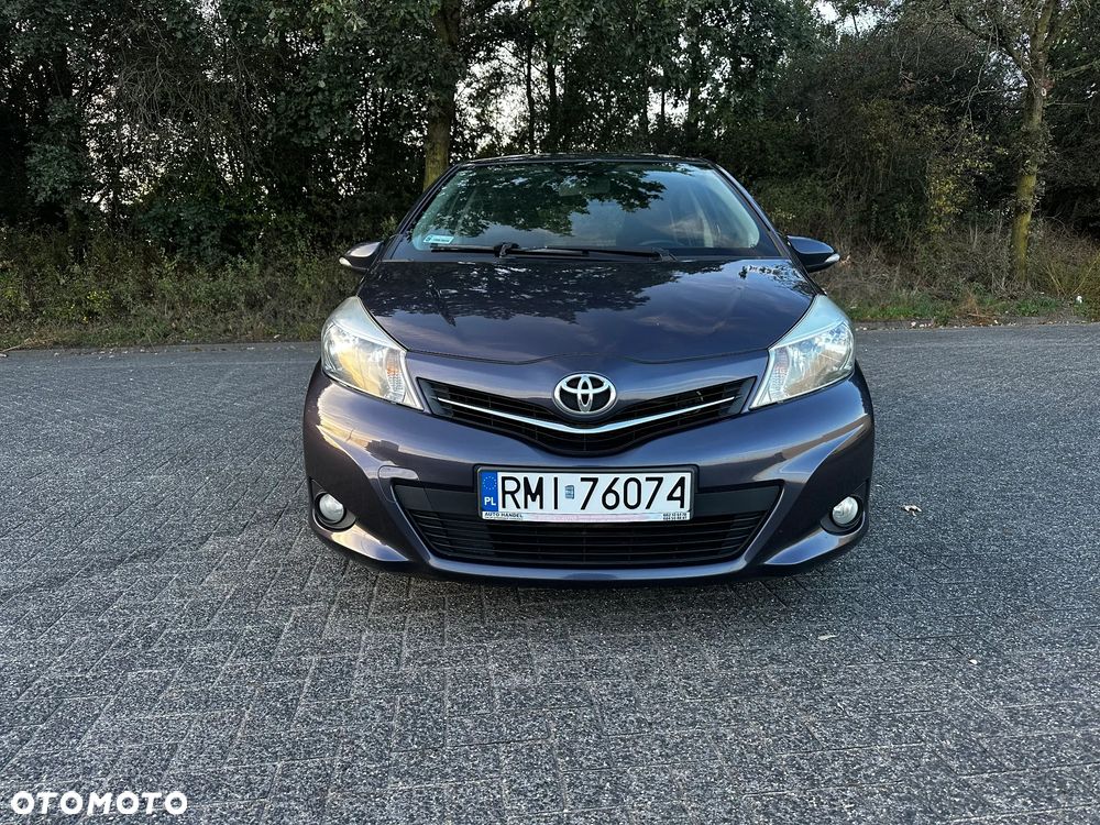Toyota Yaris - 37