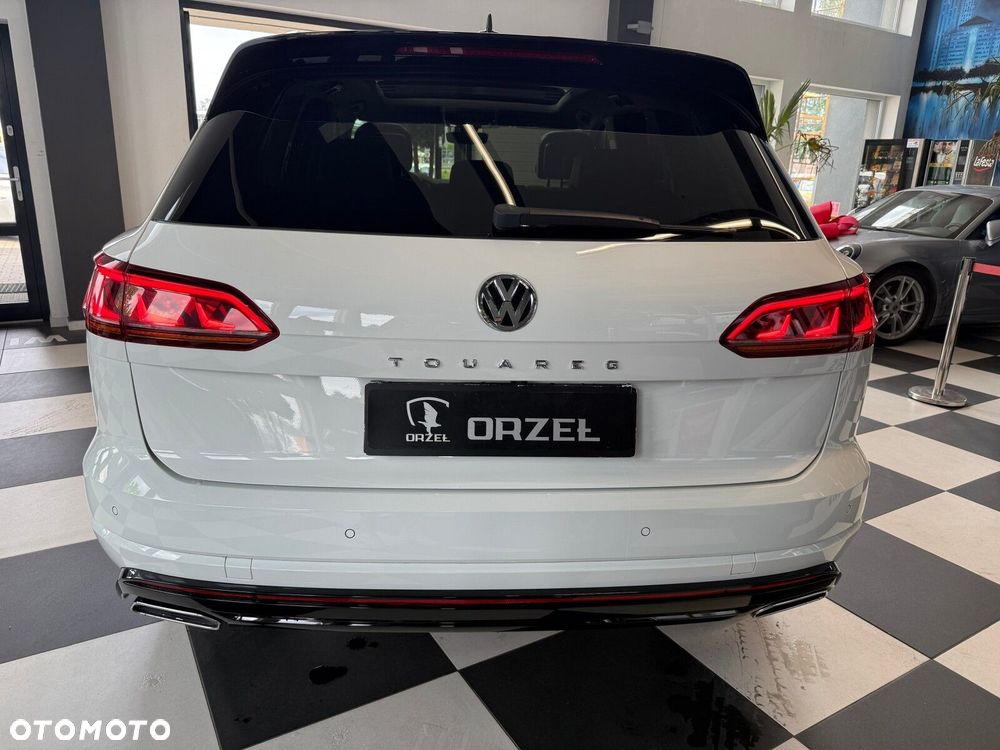 Volkswagen Touareg - 9