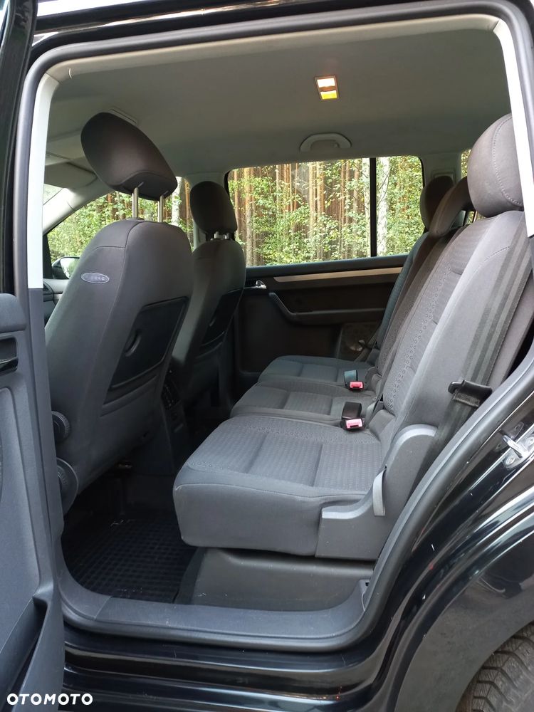 Volkswagen Touran 1.9 TDI - 10