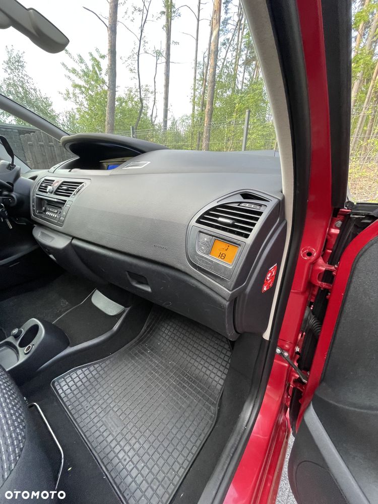 Citroën C4 Grand Picasso 2.0 HDi FAP ESG6 Style - 31