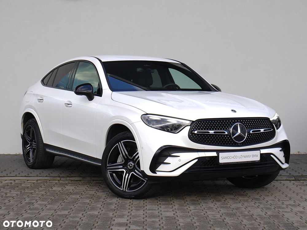 Mercedes-Benz GLC - 28