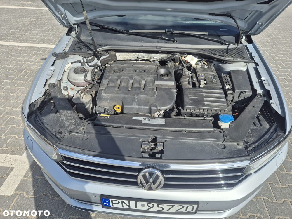Volkswagen Passat 2.0 TDI BMT SCR Comfortline DSG7 - 11