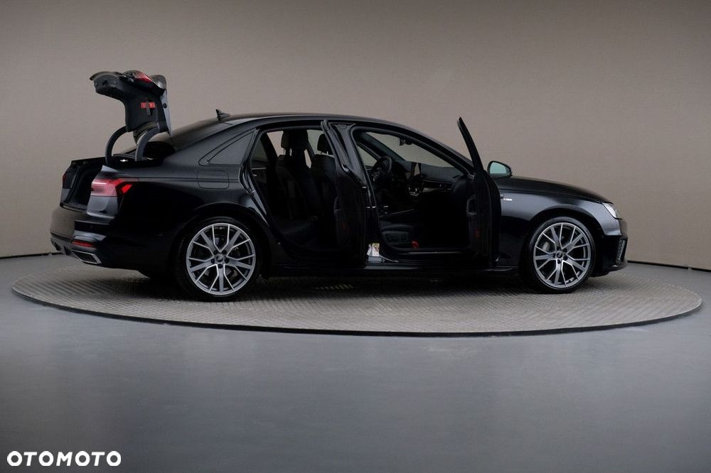 Audi A4 Limousine - 6