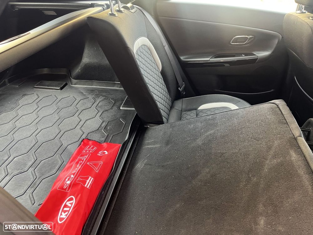 Kia Ceed SW 1.6 CRDi GT Line - 26