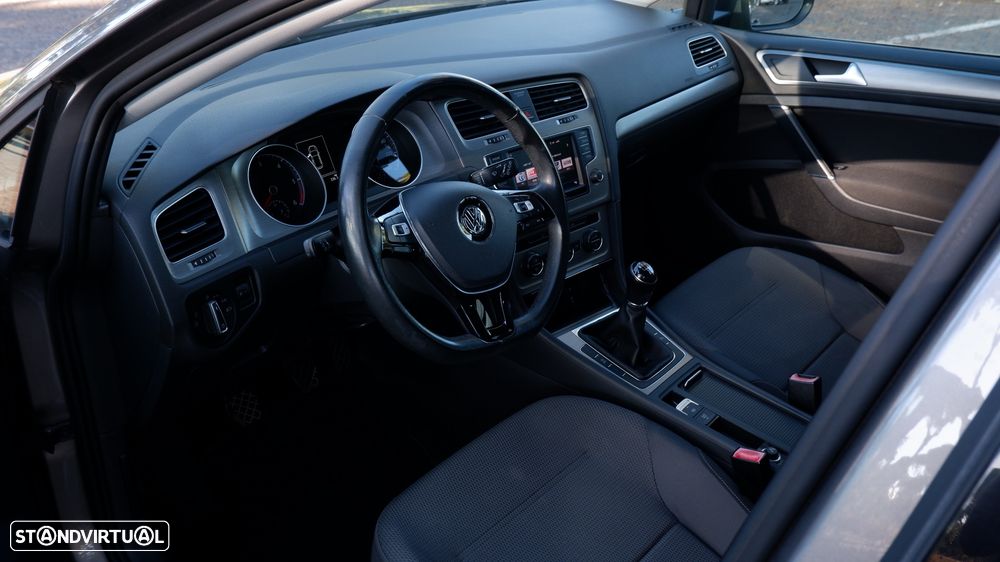 VW Golf 1.6 TDi GPS Edition Frotas - 11