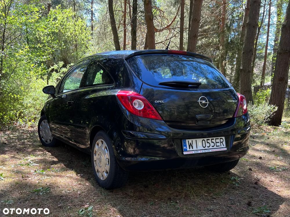 Opel Corsa 1.2 16V Enjoy - 10