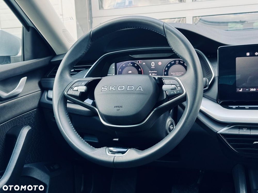 Skoda Octavia 1.5 TSI mHEV Selection DSG - 24