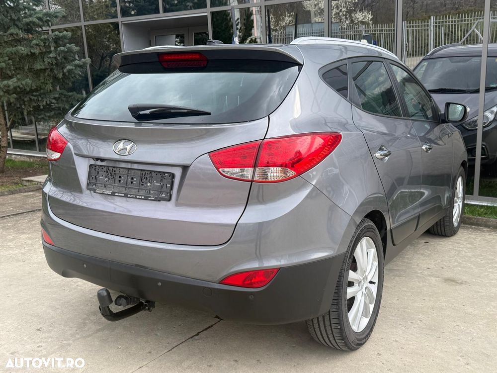 Hyundai ix35 2.0 CRDI 4WD Automatik Style - 4