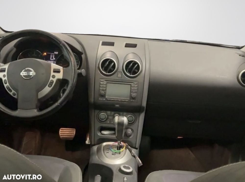 Nissan Qashqai 2.0 dCi DPF 4x4 Aut I-Way - 6