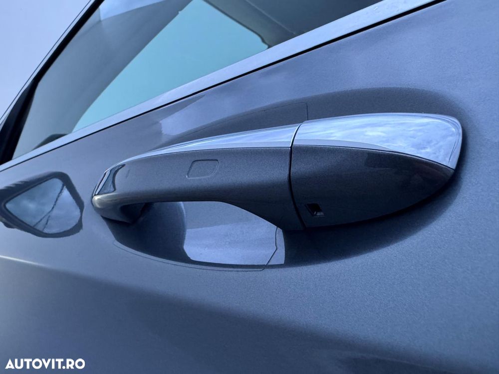 Mercedes-Benz GLC - 39