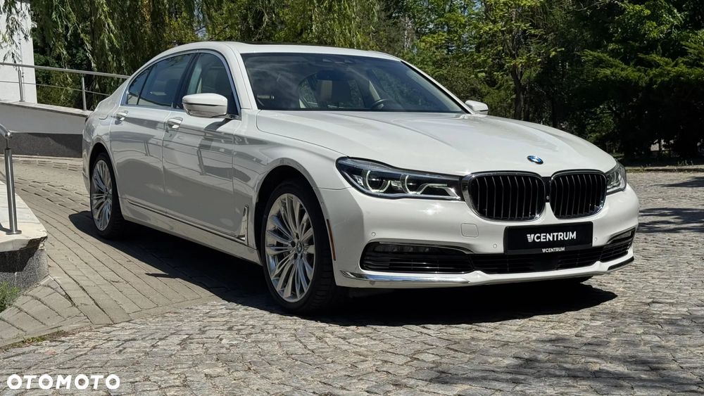 BMW Seria 7 750Li xDrive - 7