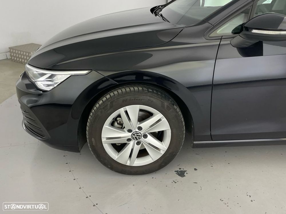 VW Golf 1.5 eTSI Style DSG - 19