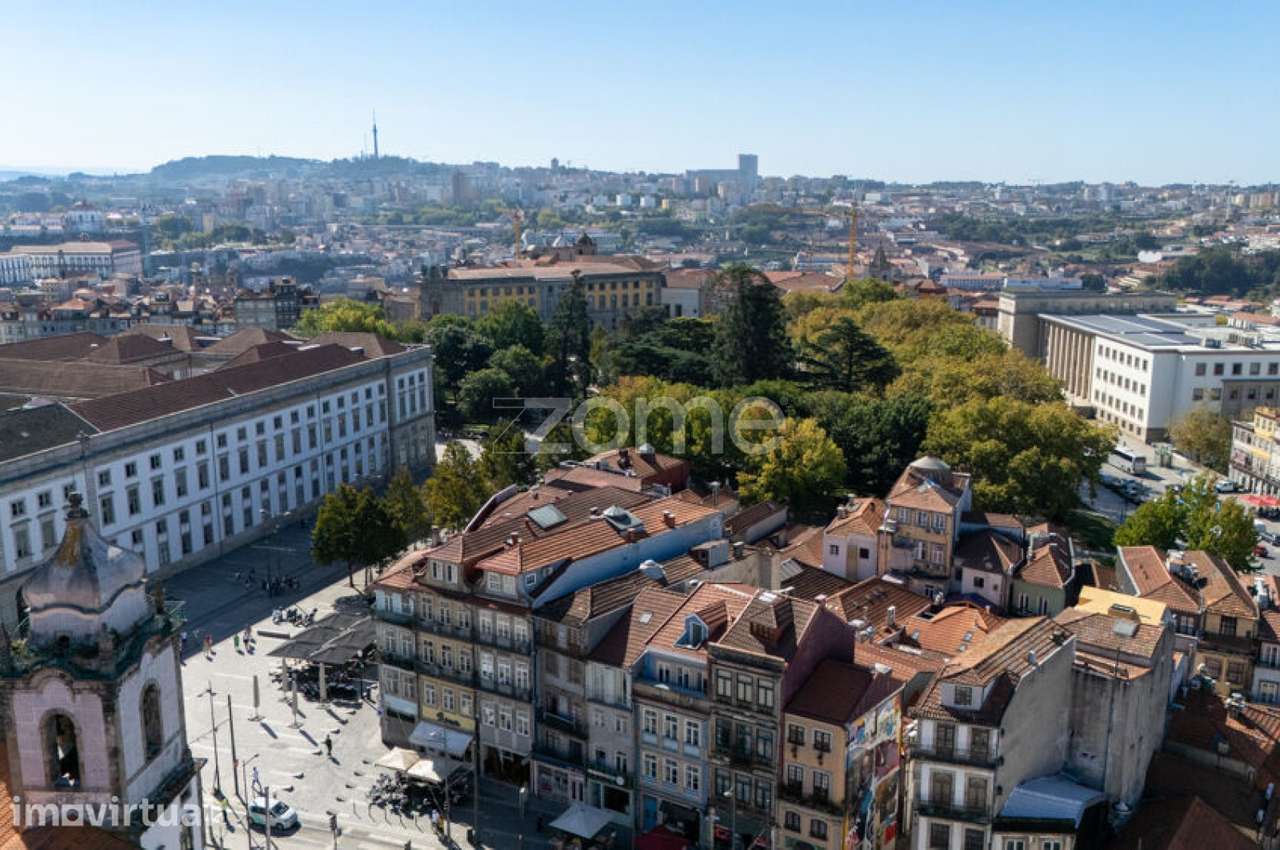 Prédio T13 - Rua do Carmo - Porto - Grande imagem: 4/24