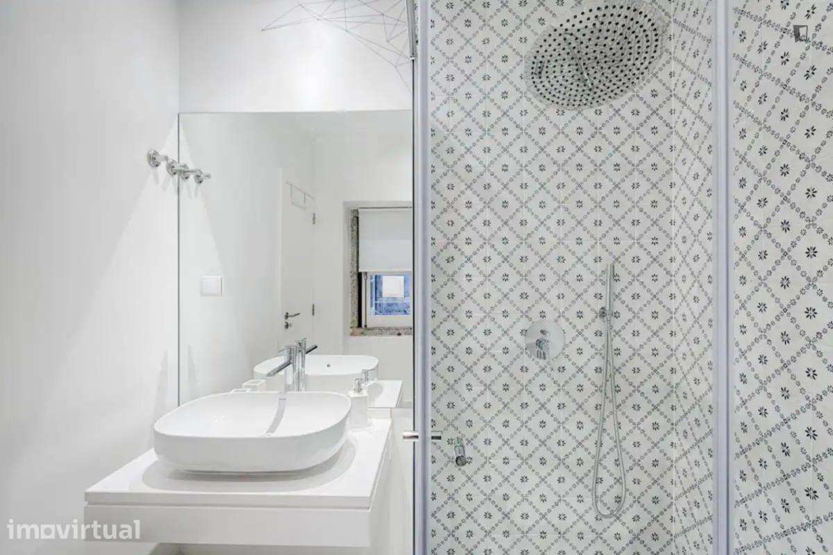 Apartamento com 2 quartos - localizado em Bairro Alto Lisbon - Grande imagem: 2/18