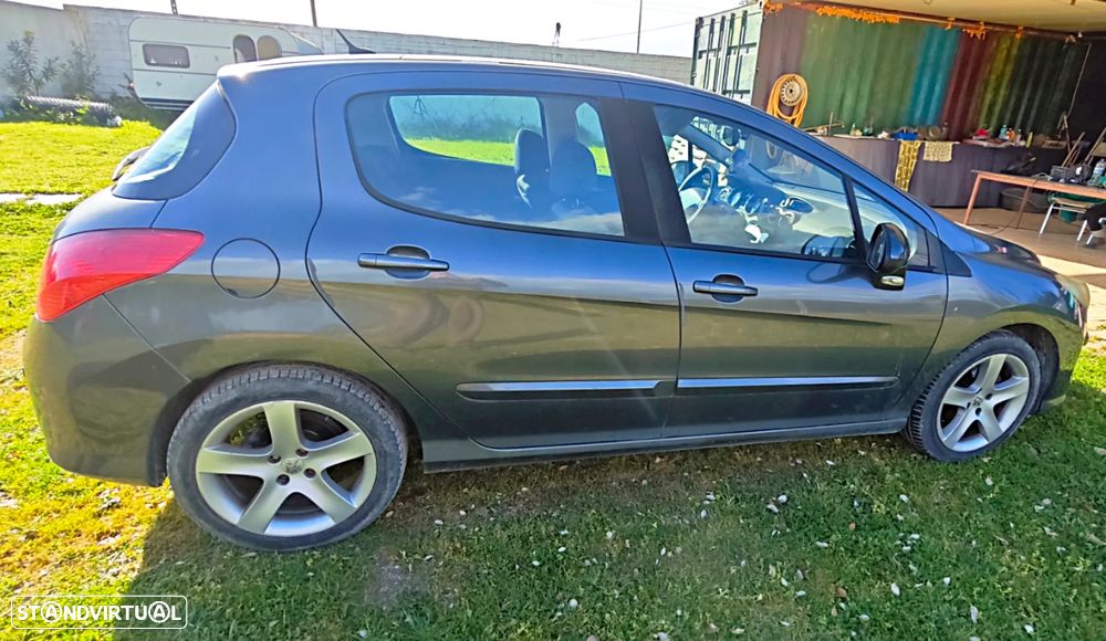 Peugeot 308 1.6 HDi Executive - 3