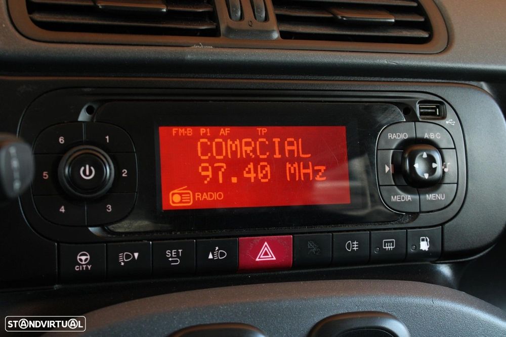 Fiat Panda 1.2 Lounge GPL Bi-Fuel - 18