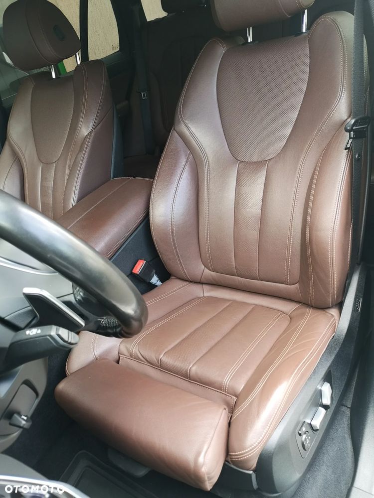 BMW X5 xDrive25d - 28