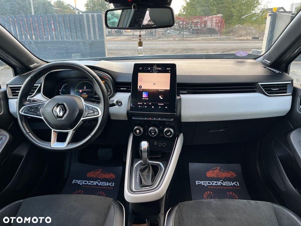 Renault Clio - 8