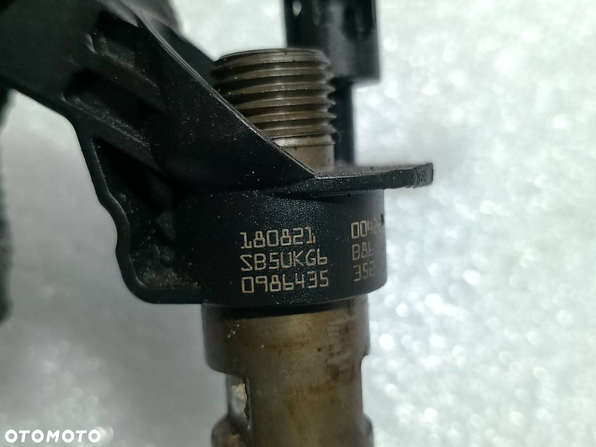WTRYSKIWACZ BMW E87 0986435   180821 2.0 D - 5