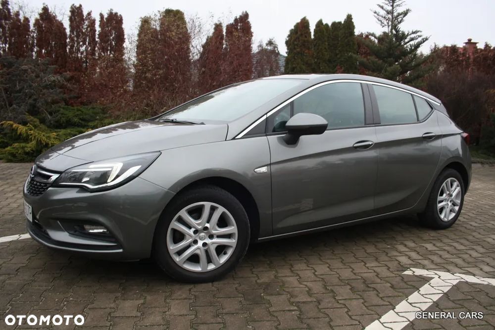 Opel Astra - 3